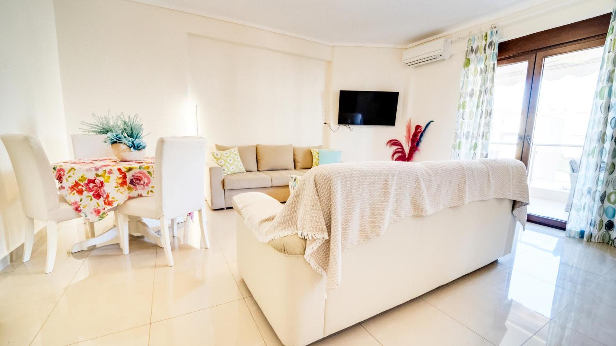 Luxury And Sunny Apartment 250 Mts From The Beach!! Peraía Esterno foto